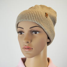 Lade das Bild in den Galerie-Viewer, inselverliebt Fischer Beanie - beige