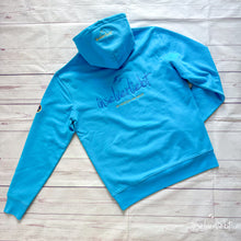 Lade das Bild in den Galerie-Viewer, inselverliebt Hoodie &quot;Im Herzen am Meer&quot; - hellblau