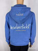 Lade das Bild in den Galerie-Viewer, Leichte inselverliebt Sweatjacke &quot;Im Herzen am Meer&quot; - blau