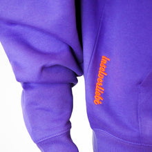 Lade das Bild in den Galerie-Viewer, inselverliebt Neon Hoodie - lila